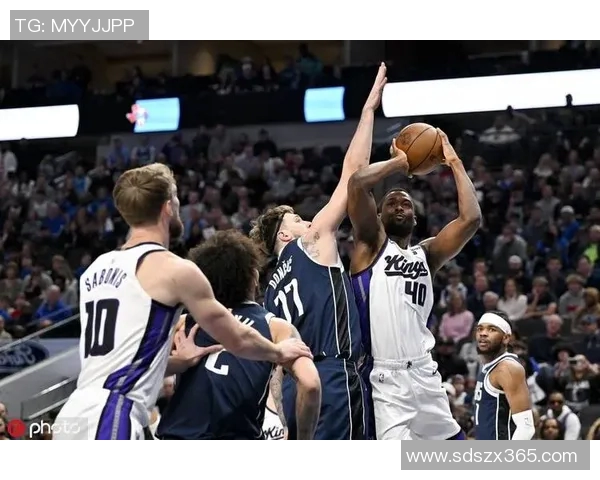 国王队与独行侠精彩对决全场录像回放及精彩瞬间分析