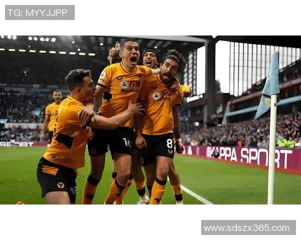 纽卡斯尔对阵狼队比赛分析及双方近期状态评估